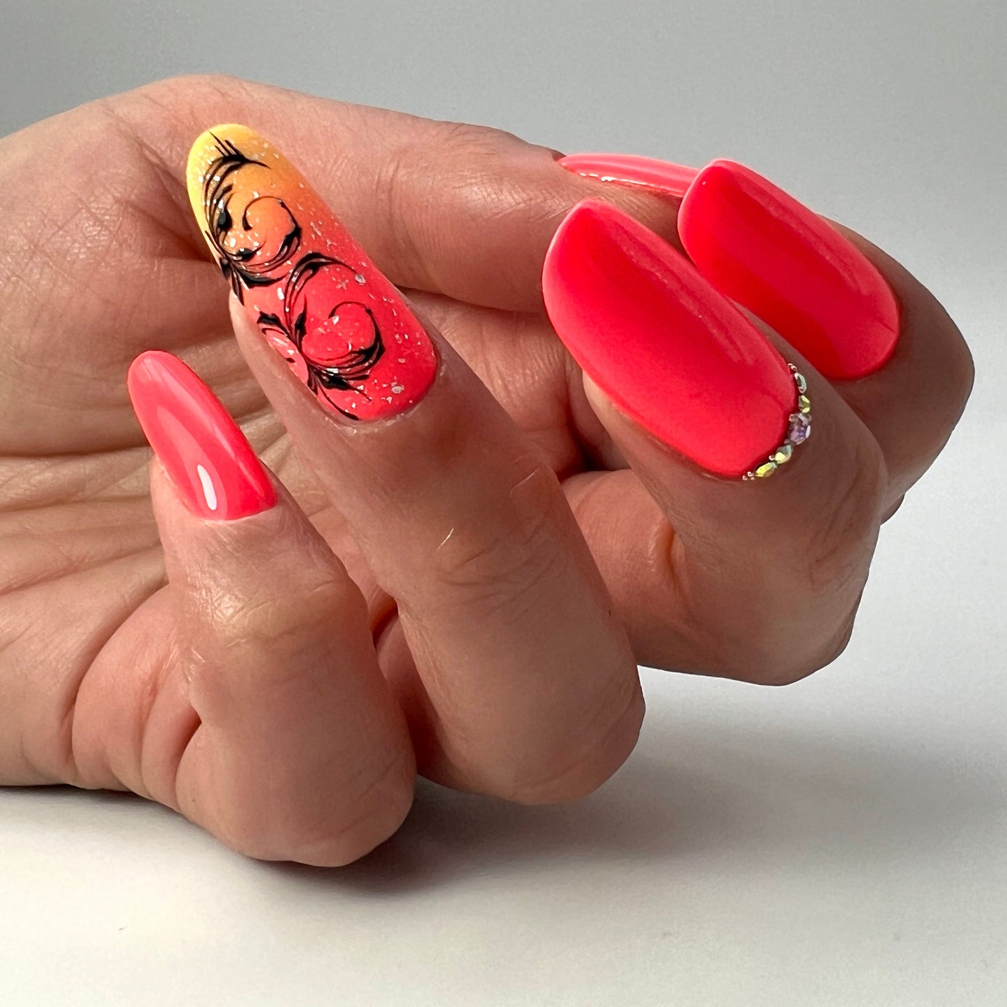 INKED NERO - PAINT GEL - color gel per nail art senza dispersione
