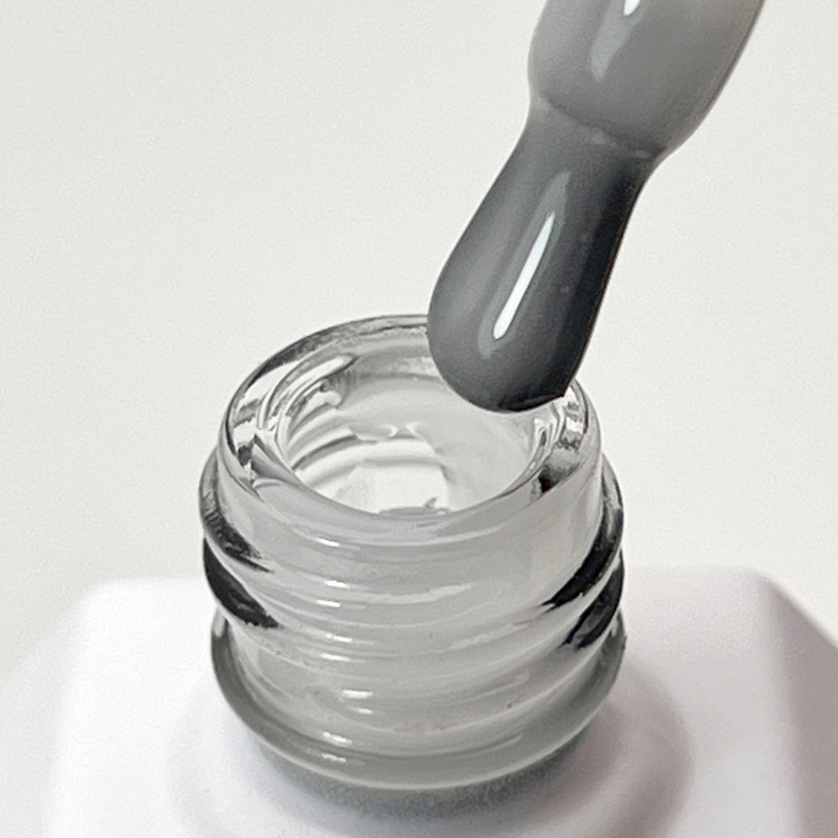 Powermanicure Milky White, builder gel autolivellante unghie colore bianco lattiginoso