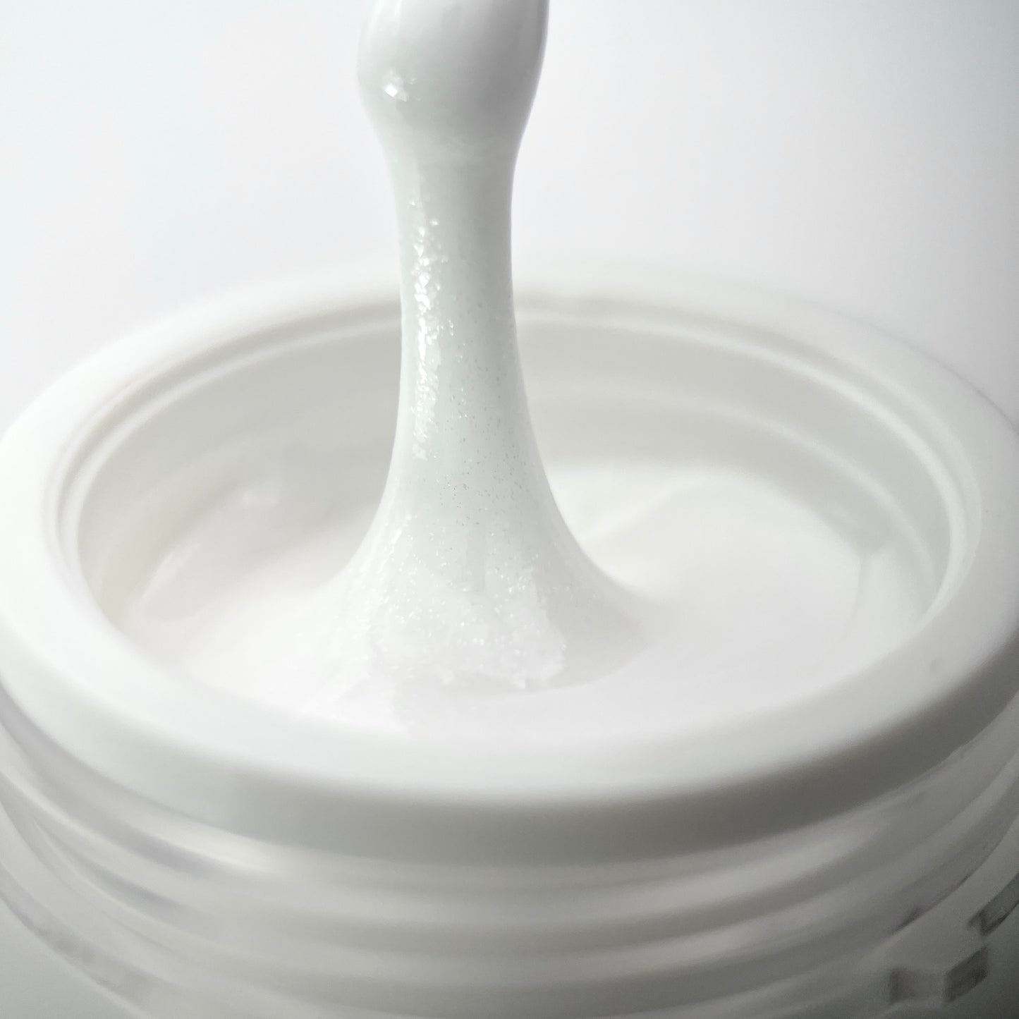 CREAMY SNOWY-BUILDER GEL- BIANCO NEVE GLITTERATO